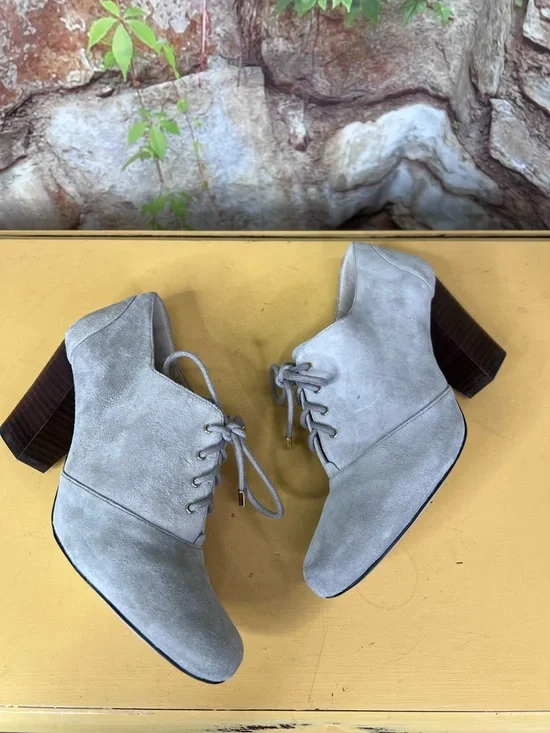 LANDS' END Gray Suede Lace-Up Oxfords, 7B - Picture 15 of 16